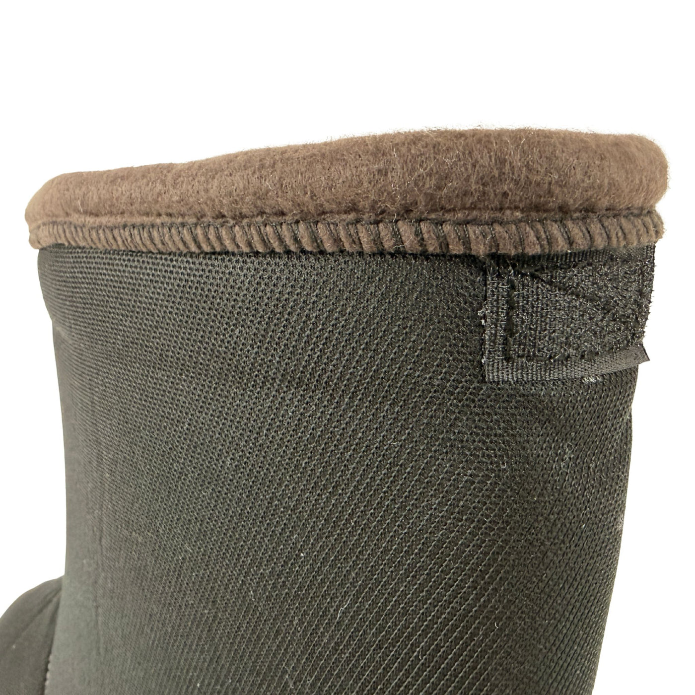 Removable liner lifting out of boot shell